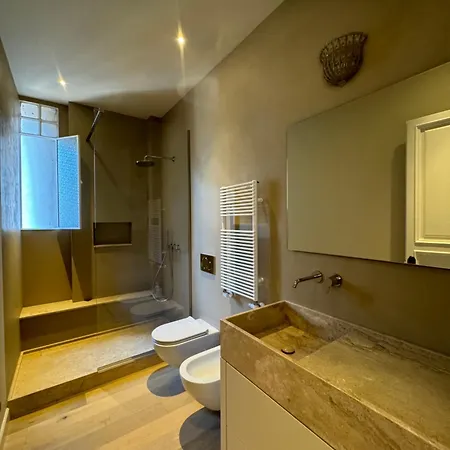 Elegante Con Terrazzo * Rome