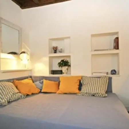 Apartment Elegante Mini Studio In The Heart Of Rome
