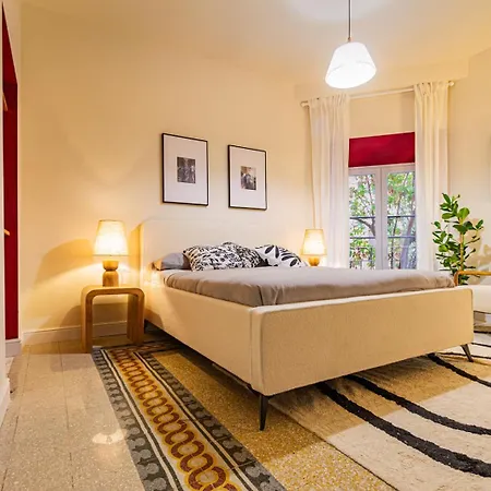 Domusfebo Sangiovannisuites Guest house Rome