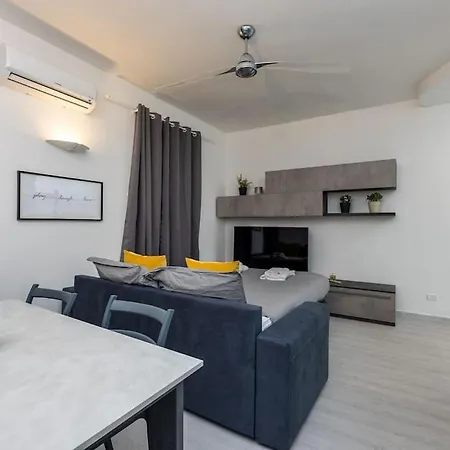 Apartment Candia65