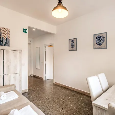 Experience San Giovanni * Roma