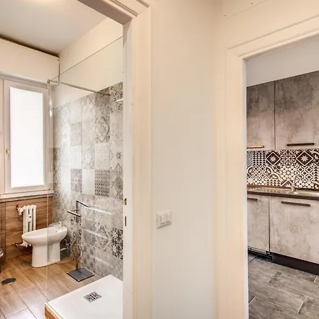Experience San Giovanni * Roma