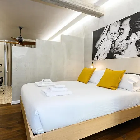Apartment Modern In Trastevere With Garden By Ndp Rent