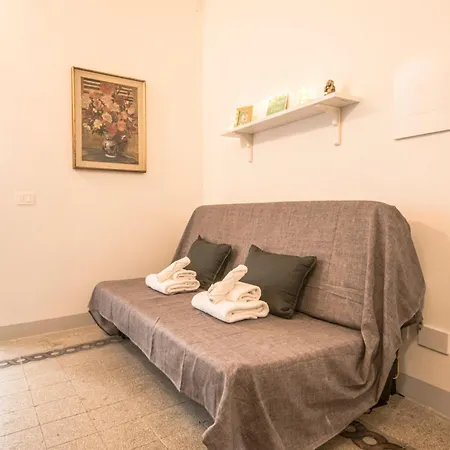 Casa Degli Spagoli Navona Square Rome