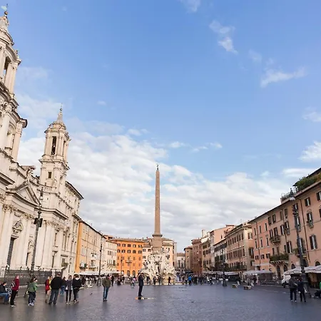 Casa Degli Spagoli Navona Square Apartment