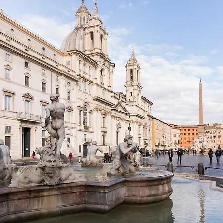 Casa Degli Spagoli Navona Square Rom