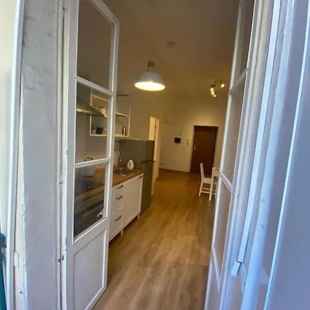 Esquilino Near Colosseum Metro Termini Apartment