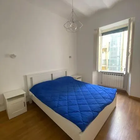 Esquilino Near Colosseum Metro Termini *