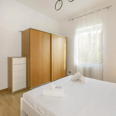 Apartment A 50 M Dalla Metropolitana Cornelia Rome