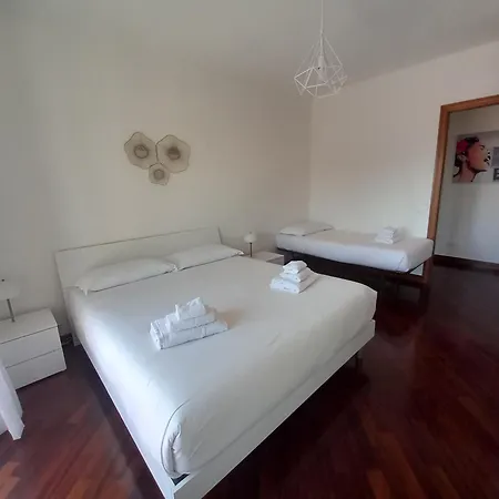 St Peter's View Penthouse Apartment