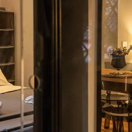 Domus Ciancaleoni - Colosseum - Rione Monti Apartment