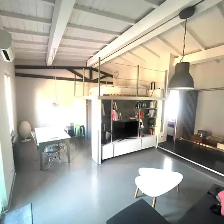 Favoloso Duplex Con Terrazzo