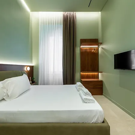Skylife Minimalist Boutique Apartment