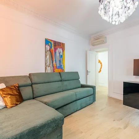 Casa Degli Dei Apartment Rome