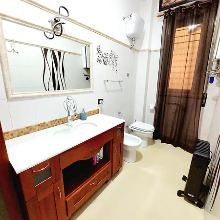 Apartment Trastevere In Station Rome