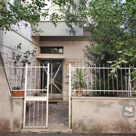 Apartment Delizioso Con Terrazza In Rome