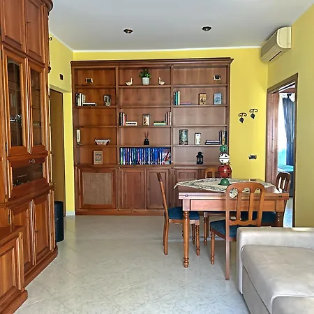 Apartment Crazi4rome - Near Metro Battistini Rome