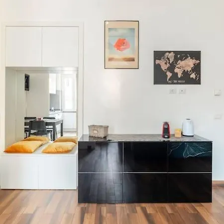 San Giovanni Living House Apartment Rome