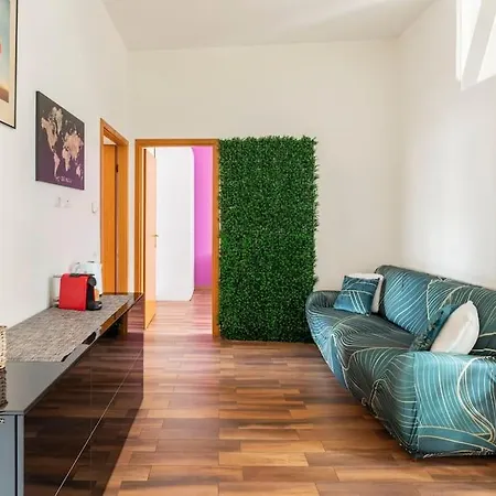 San Giovanni Living House * Rome