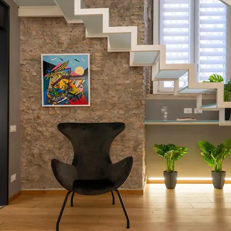 Spagna Luxury - Trevi Fountain Apartment *