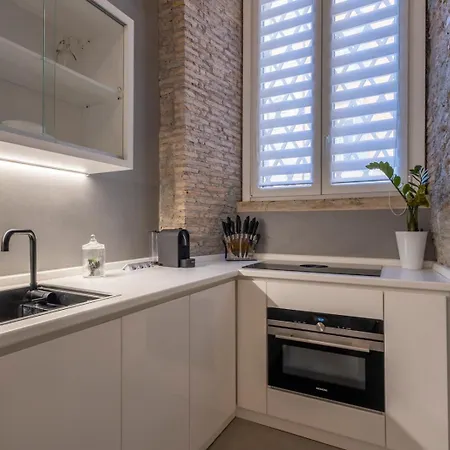 Apartment Spagna Luxury - Trevi Fountain