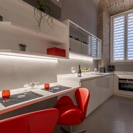 Spagna Luxury - Trevi Fountain Apartment