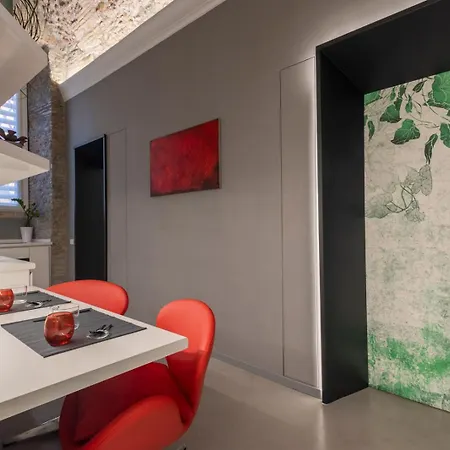 Spagna Luxury - Trevi Fountain Apartment Rome