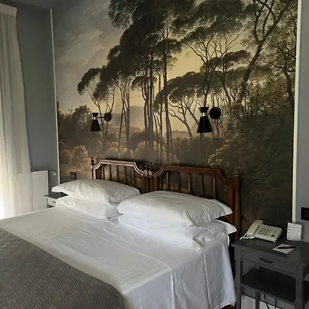 Fenix Hotel 4*