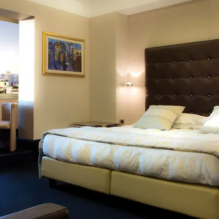 Marcella Royal - Rooftop Garden Hotel 4*