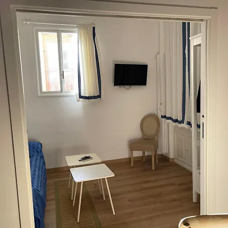 Apartment Domus Alfieri Al Colosseo