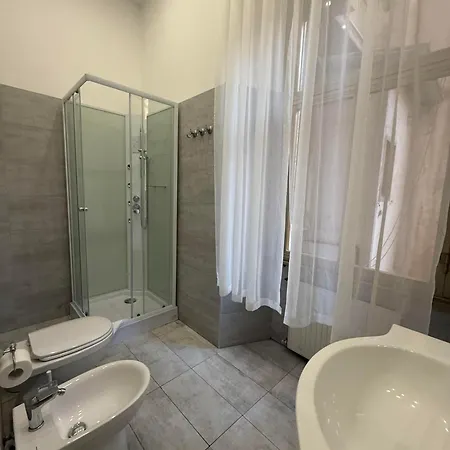 Frale In Apartment Rome