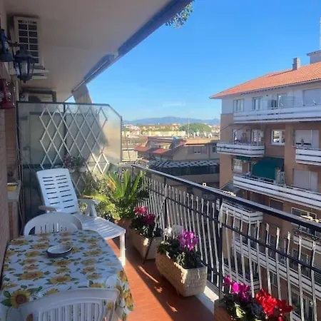 Golden Valley House 4-8 Pax - Box Auto Metro B1 Conca D'oro Treno Val D'ala *