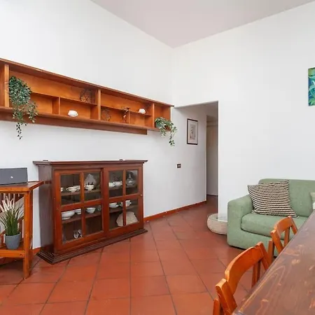 Cami Vatican Apartment *