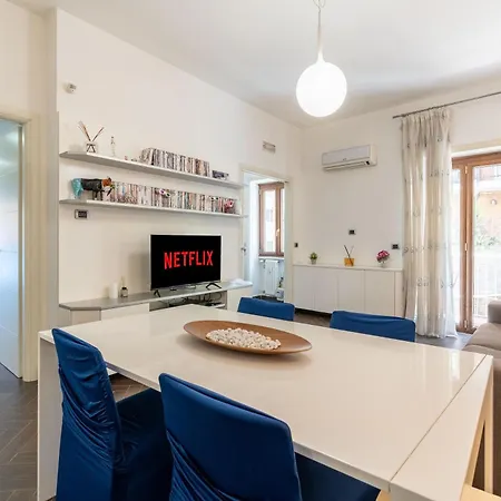 Apartment 5 Minutes To St Peter - Luxury Rome