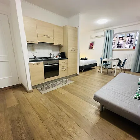 Apartment Angelo Al Vaticano *