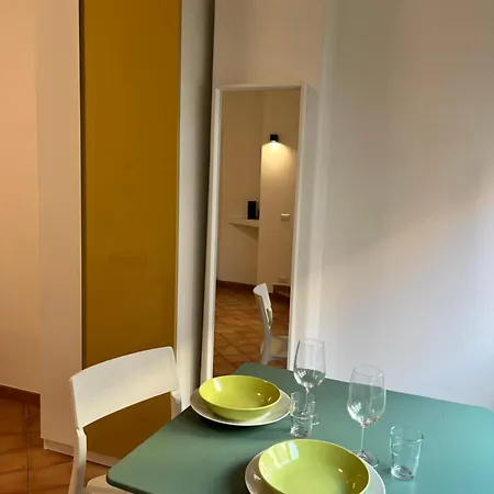 Sampietrino Vatican Apartment *