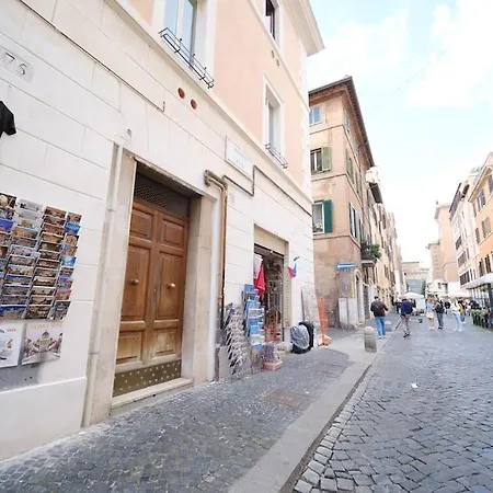 Vatican Borgo Pio Ii Apartment Rome