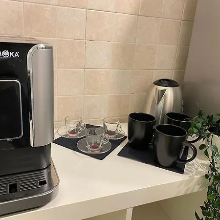 Tiburtino, Wifi Netflix Sport Ac 10 Min Metro Holiday home
