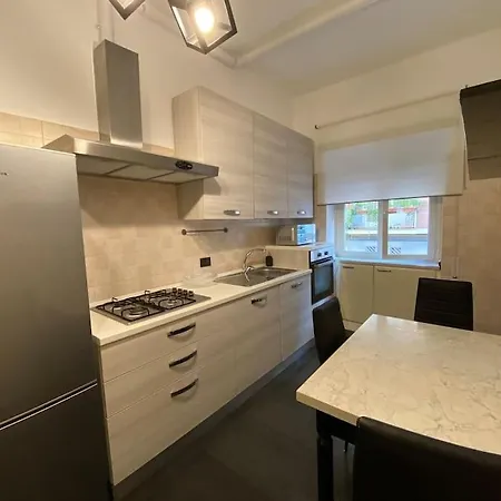 Holiday home Tiburtino, Wifi Netflix Sport Ac 10 Min Metro