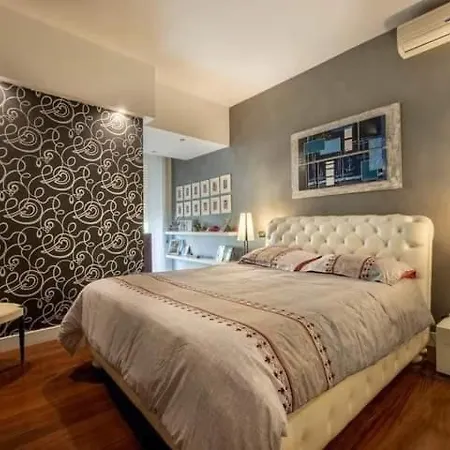 Apartment Realty Company Spagna *