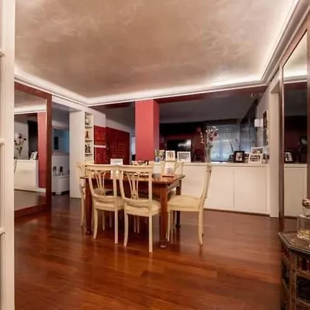 Realty Company Spagna * Rome