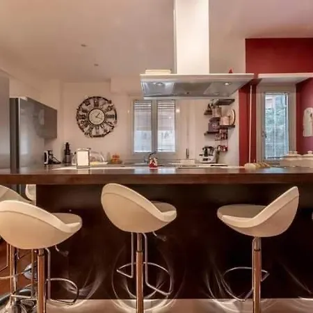 Realty Company Spagna Rome