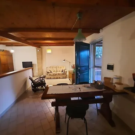 Casa Dantemini Casa Fiera Di Piana Del Solerm Fiumicino Apartment *
