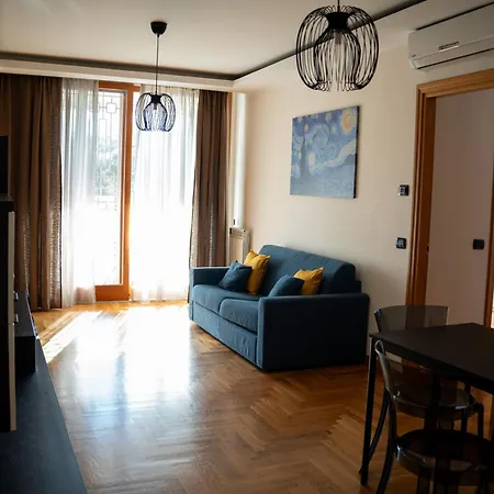 Aurelia Vatican Apartment *