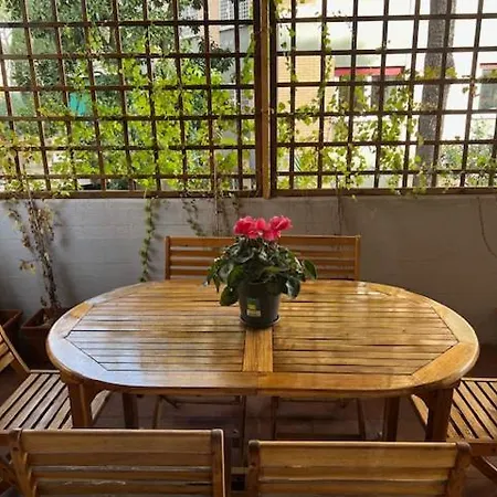 La Casa Delle Camelie Rome