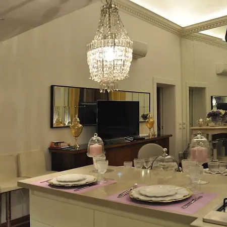 Vicolo Savelli Luxury