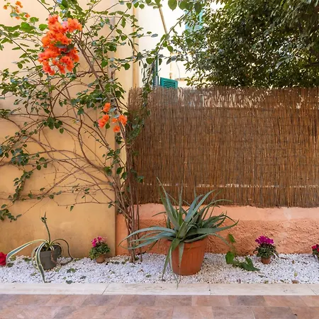 Apartment Casa Giovi - With Garden Rome