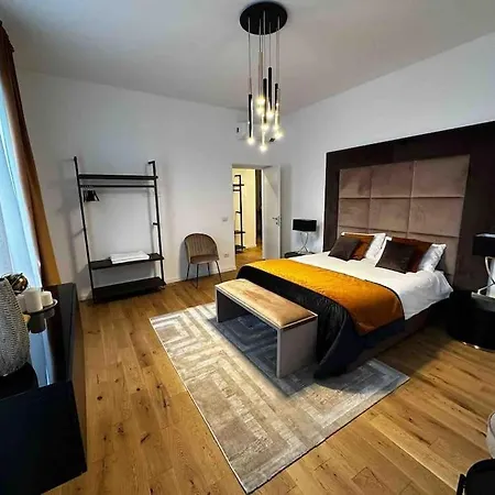 Curato Collection Apartment *