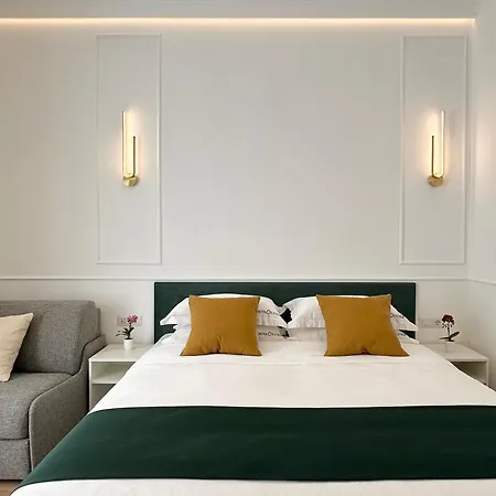 Nova Luxe Guest house *