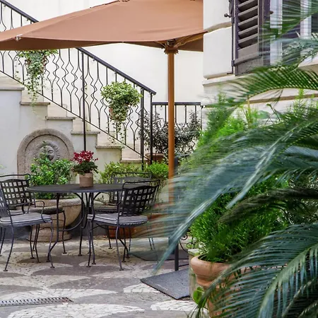 Hotel Royal Court